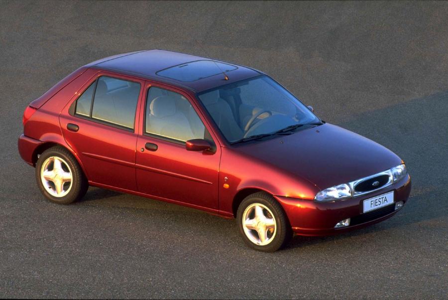  Ford Fiesta 1996 года  (фото 27 из 53)